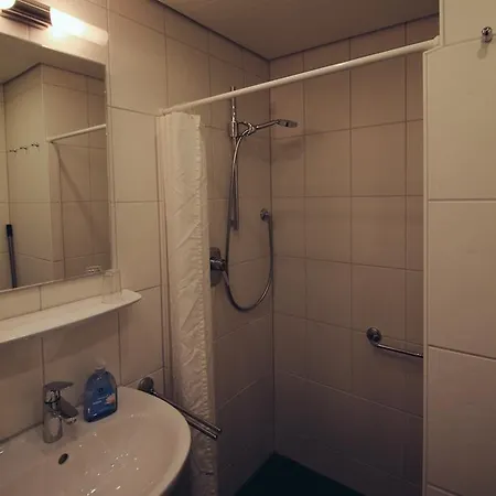 Апартаменты Gastehaus Heinemann Лангенарген